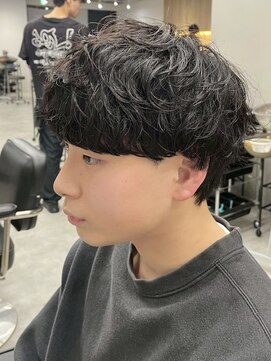 ラヴィズムバイフィフス(LUVISM by fifth) 新潟万代シャドウパーマ緩めスパイラルパーマッシュルーズパーマ