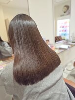 ティエル(tielu.)&nbsp;まとまるツヤ髪