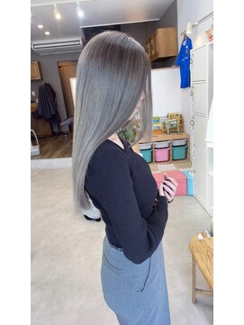 オリビアヘアー(OLIVIA HAIR) 艶グレーバレイヤージュ×最高峰ケア☆
