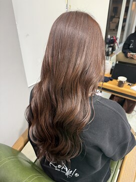 ヘアーアンドビューティーザ エフ(Hair Beauty the F) /グレージュ 巻き髪/