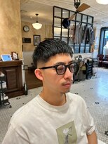 ルドローブラントオオサカ(LUDLOW BLUNT Osaka) 【LUDLOW BLUNT】フェードカット バーバー クロップヘア