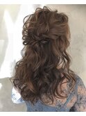 ハーフアップ