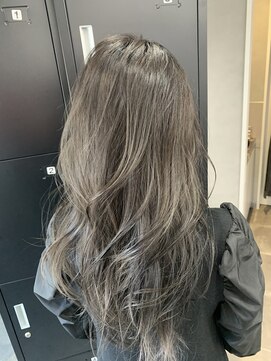 バダス(Badass) バレイヤージュ、エアータッチ 、グラデーションカラー