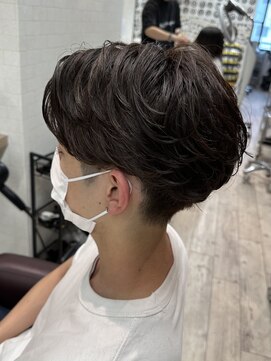 コワファーストナガサキシャンプーボーイ(COIFF1RST NAGASAKI SHAMPOO BOY) リバースパーマ