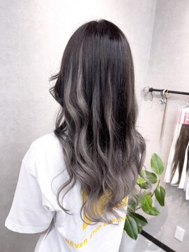 レヴェリー(REVERIE) ＃プルエクステ＃グレージュ＃グラデーション