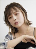 黒髪イヤリングカラー前髪インナーカラーベージュデザインカラー