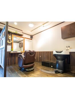 完全個室のマンツーマン施術☆周りを気にせず、ゆったりとした贅沢なサロンタイムを…