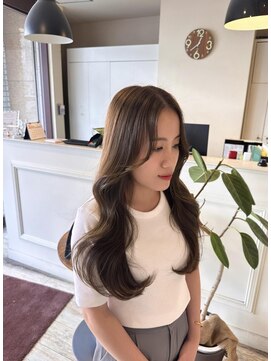 リー ルーチェ 布施(Lee Luce) オリーブベージュ