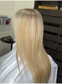 もう白髪を隠さない。ホワイトヘアを目指して