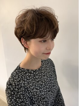 ヒールセンガワ(heel SENGAWA)の写真/圧倒的な技術力が人気◎頭の形/骨格/髪質に合わせて、あなたに一番似合うショートをご提案♪[調布/仙川駅]