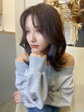 ヴィンス(vince) 韓国風/小顔/前髪/くびれ巻き/オルチャン/レイヤー