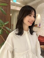 ◯くびれレイヤー切りっぱなしロブ グレージュ20代30代40代ヘア