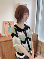 ヘアーアイスカルテット(HAIR ICI QUARTET) 大人可愛いダブルカラーピンクベージュミニウルフ丸みショート