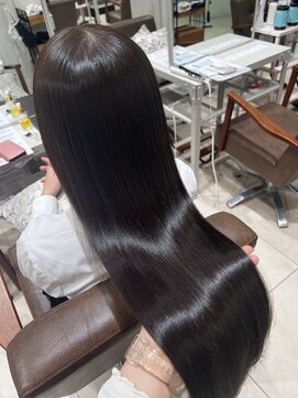 フォルテロゼ 横浜(FORTE rose) ツヤツヤストレート