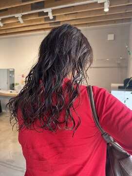 ハルキ(haruki) ロングパーマ