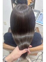 ソワンドゥブレス 大日店 (soin de brace) ・ミディアム透明感オリーブアッシュ