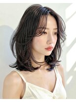 ブロウ ネックス ザ サロン 表参道(VLOW nex the salon)&nbsp;韓国くびれレイヤー美髪切りっぱなしボブカール セミディ