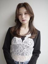 ヌヌ 渋谷 原宿 明治神宮前(nunu)&nbsp;レイヤーカットウルフカットボブグレージュオリーブべージュ