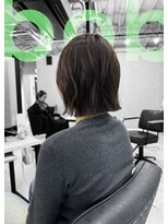 フランチェスカドットボブ(francesca.bob)&nbsp;オリーブグレージュ×くくれる切りっぱなしボブ【田野剛大】梅田
