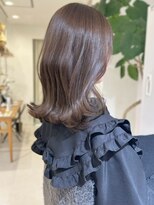 アモレット 天文館店(amoretto)&nbsp;アッシュカラー 顔周りレイヤー 艶髪 くびれヘア 髪質改善