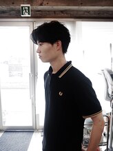 ホームボーイ(HOME BOY)&nbsp;シャドウパーマ ルーズパーマ ニュアンスパーマ センターパート