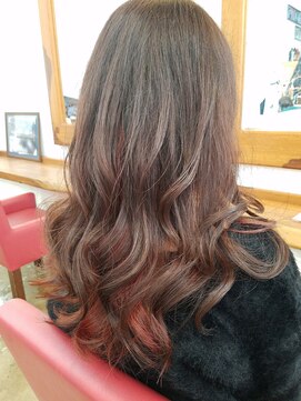 リューズスタジオ(Ryu's STUDIO) イルミナ×インナーカラー(ピンク)