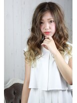 ジウ 上通り(JIU)&nbsp;無造作ウェーブ×ロング×グラデーション×クリーミーベージュ☆