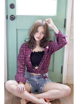 ティンク 天神(Tink) アッシュベージュ