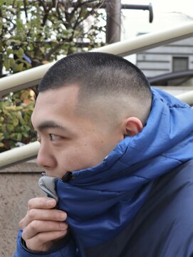 ガズル ハラジュク(GUZZLE HARAJUKU) ストリートスキンフェードカットオシャレバズカット　メンズ