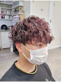 ツイストスパイラルパーマダブルカラー韓国マッシュツーブロック