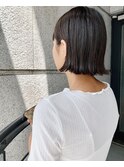 顎ライン切りっぱなしボブ