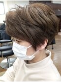 刈上げ女子/ショート/韓国風/明るめのグレイカラー