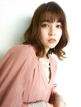 ブゾン(buZon) 【buZon ブゾン】外ハネくびれミディ