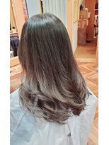 リビングヘアルーム(LIVING HAIR ROOM)&nbsp;ロングヘア