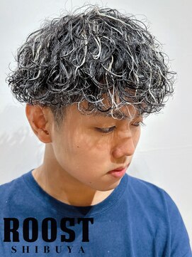 ルースト 渋谷店(ROOST) マッシュ×波巻きパーマ×ホワイトハイライト