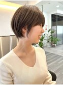 小顔カットミルクティーベージュ韓国風クールショート