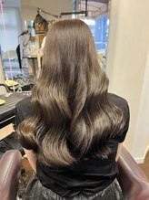 榮(Salon de 榮) ロング＋イルミナカラー