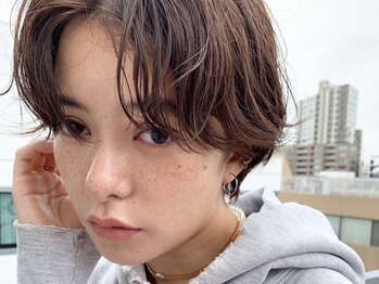ゼム 表参道(THEM)の写真/マンツーマン施術であなたの"なりたい"を実現。髪のお悩みなどもお気軽にご相談ください。