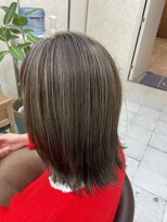 ソエル(Sowel)&nbsp;（千田）白髪ぼかしハイライトカラー/アッシュグレー