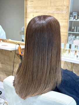 エルメ(Herme) ブラウンベージュ