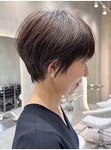 表参道酸性ストレートパーマ艶髪ショートベージュアッシュ40代