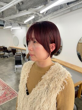 シー 自由が丘(sii.) 大人ボルドーの洗練ショートボブ/ショートカット