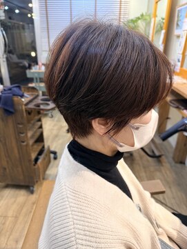 ラシック(La shic) 【フラットショ－ト】　＃ショ－ト＃白髪染め＃髪質改善