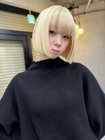 エイチ(H) タッセルボブ/ハイトーン/ホワイトブロンド/似合わせカット