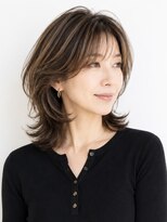 サーカス バイ ビュートリアム 青山(CIRCUS by BEAUTRIUM)&nbsp;レイヤーカット 白髪ぼかし ハイライト 40代 50代 表参道 青山