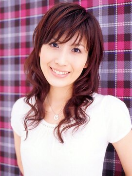 ゼルニイガタ(ZELE NIIGATA) キュートさからちょっと大人ぽっく演出したい方におすすめです！