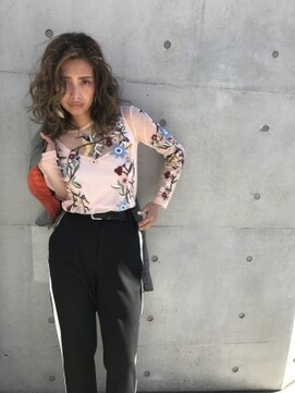 ジーナ(XENA) 3Dハイライトベージュ