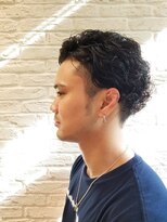 ラン(RUN)&nbsp;スッキリツーブロックパーマ