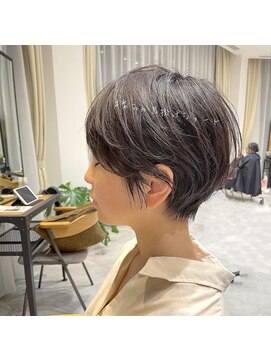 ビューオオサカ(VIEW OSAKA) ナチュラルマッシュショートで垢抜ける☆