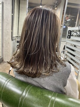 アポロ 横浜駅店(apollo) バレイヤージュ